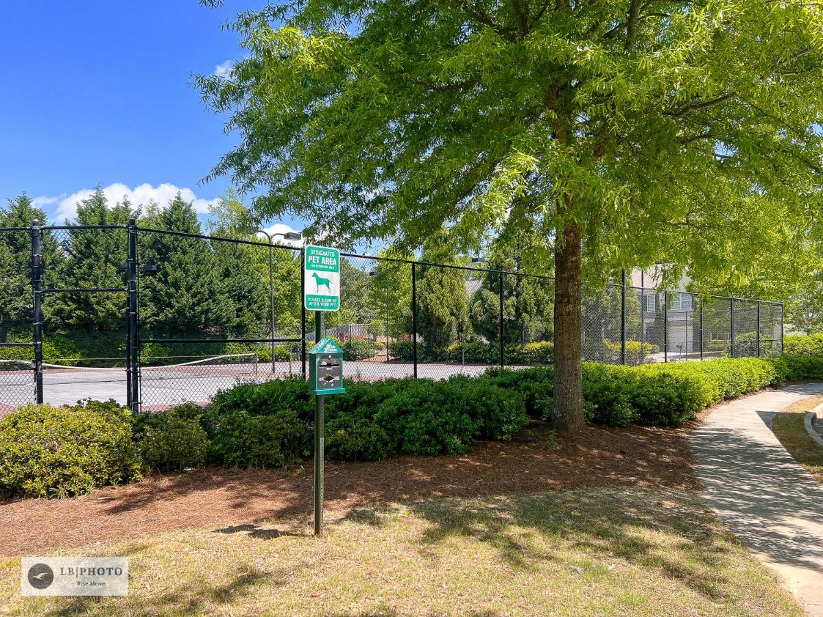 4 - Bed Home With Cali King Bed, 12 Mins To Dtwn Atlanta Eksteriør bilde