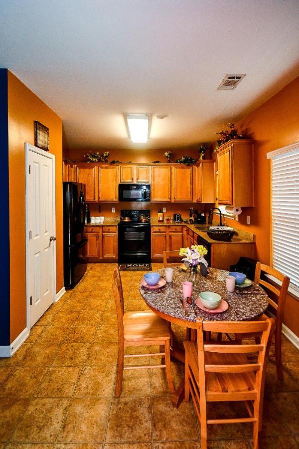 4 - Bed Home With Cali King Bed, 12 Mins To Dtwn Atlanta Eksteriør bilde