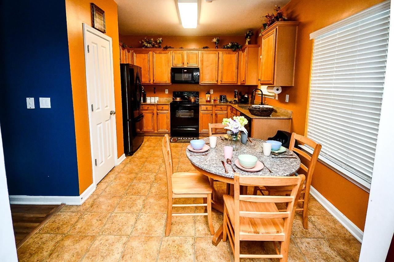 4 - Bed Home With Cali King Bed, 12 Mins To Dtwn Atlanta Eksteriør bilde
