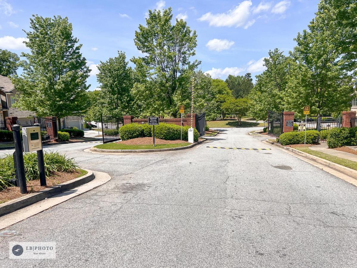 4 - Bed Home With Cali King Bed, 12 Mins To Dtwn Atlanta Eksteriør bilde