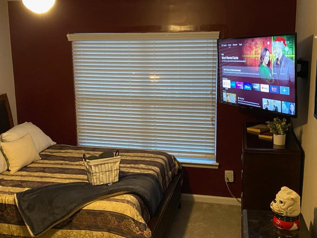 4 - Bed Home With Cali King Bed, 12 Mins To Dtwn Atlanta Eksteriør bilde